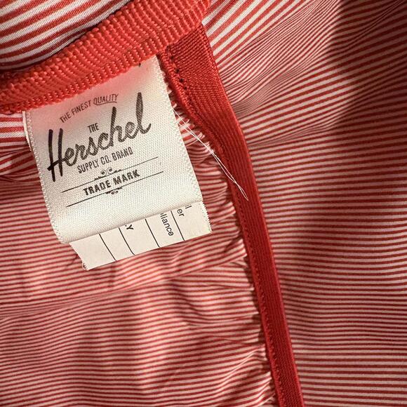 Herschel Backpack - Picture 4 of 4